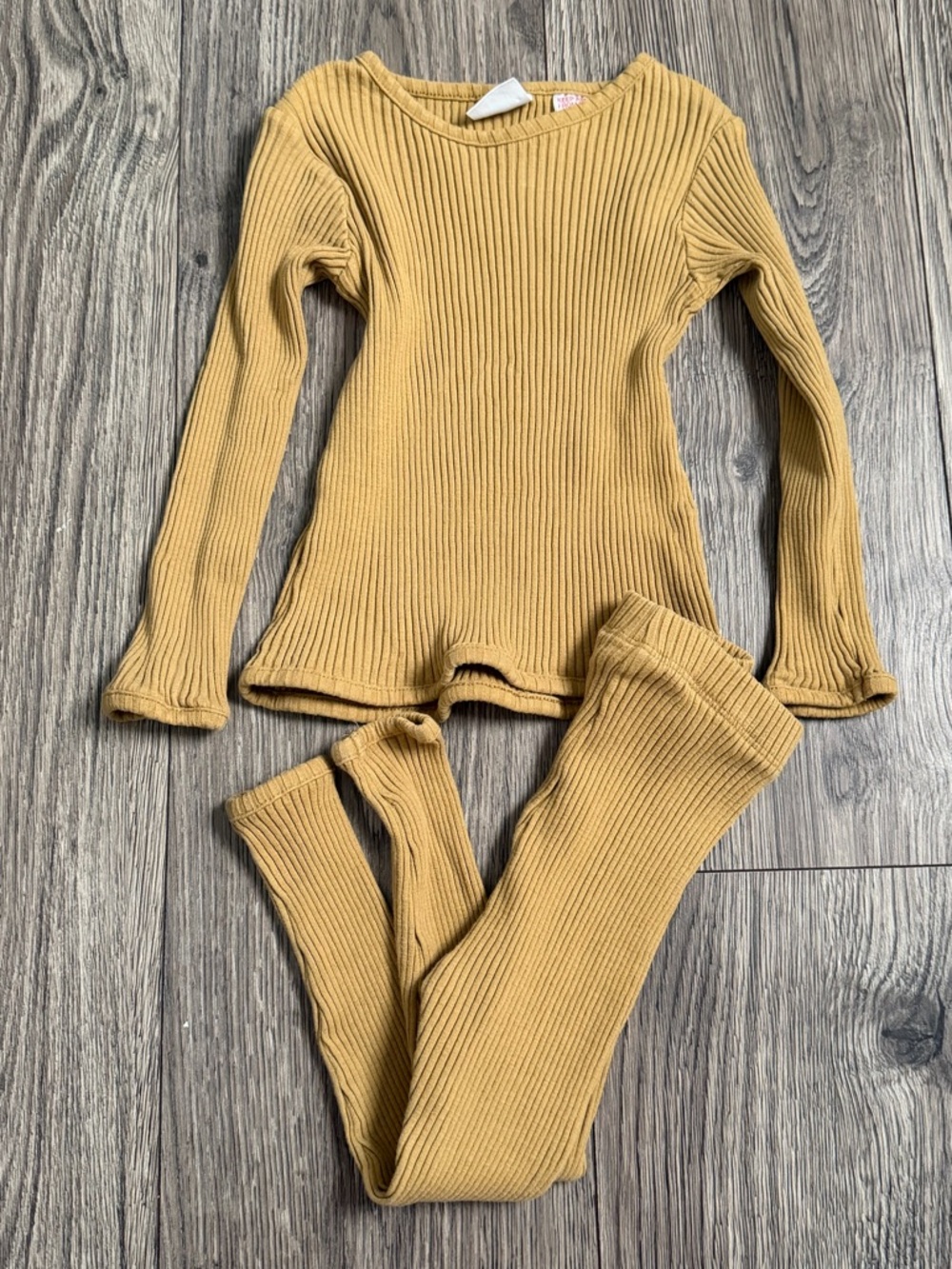 Zara set